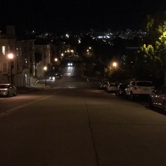 Meet your Posher, Michelle - Picture 1 of 1